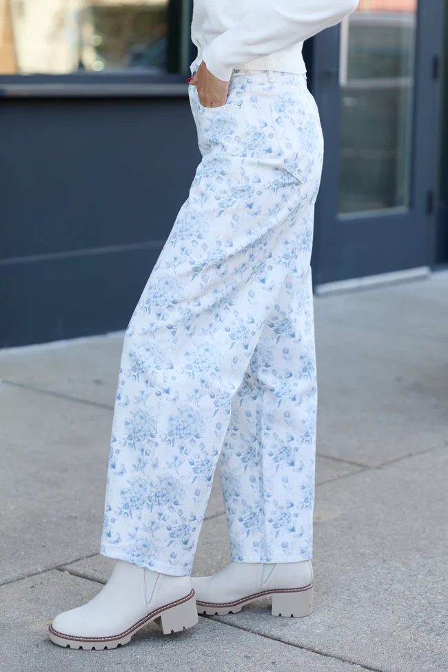 Lennon Floral Barrel Leg Jeans - Image 3