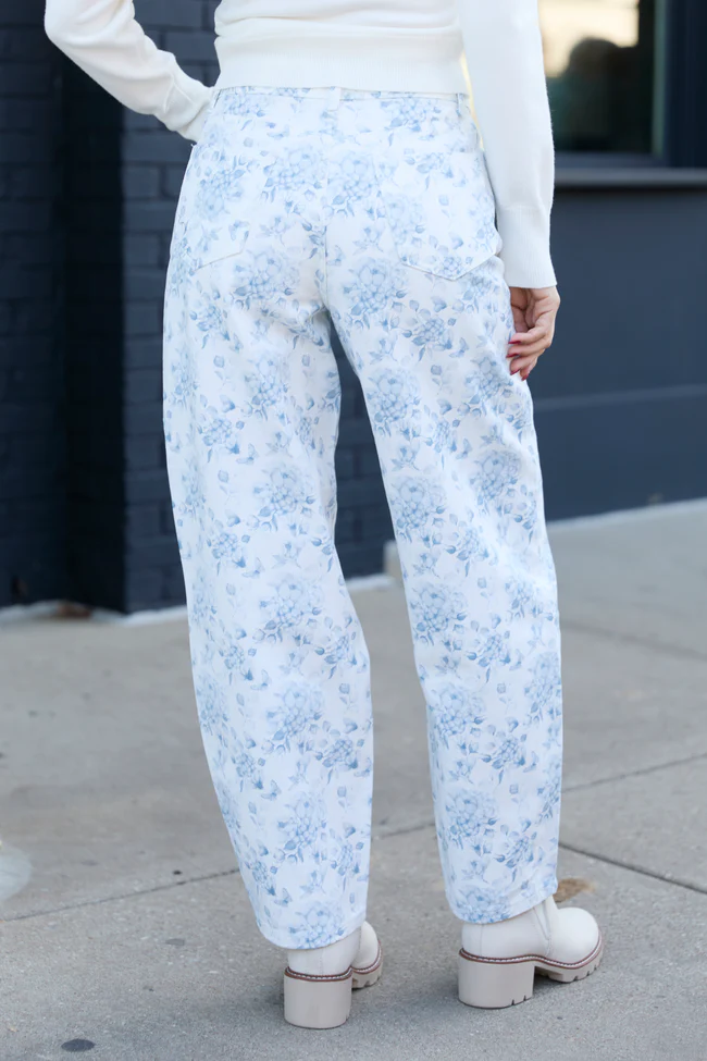 Lennon Floral Barrel Leg Jeans - Image 4