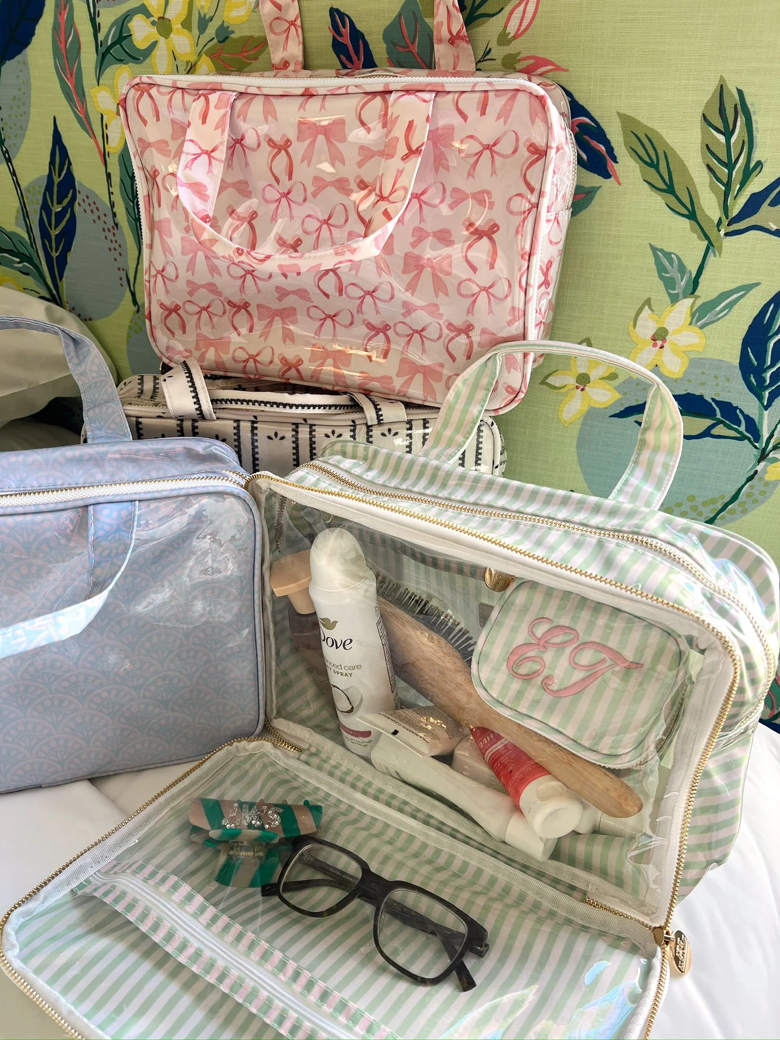 KenzKustomz Clear Coat Toiletry Case - Image 3