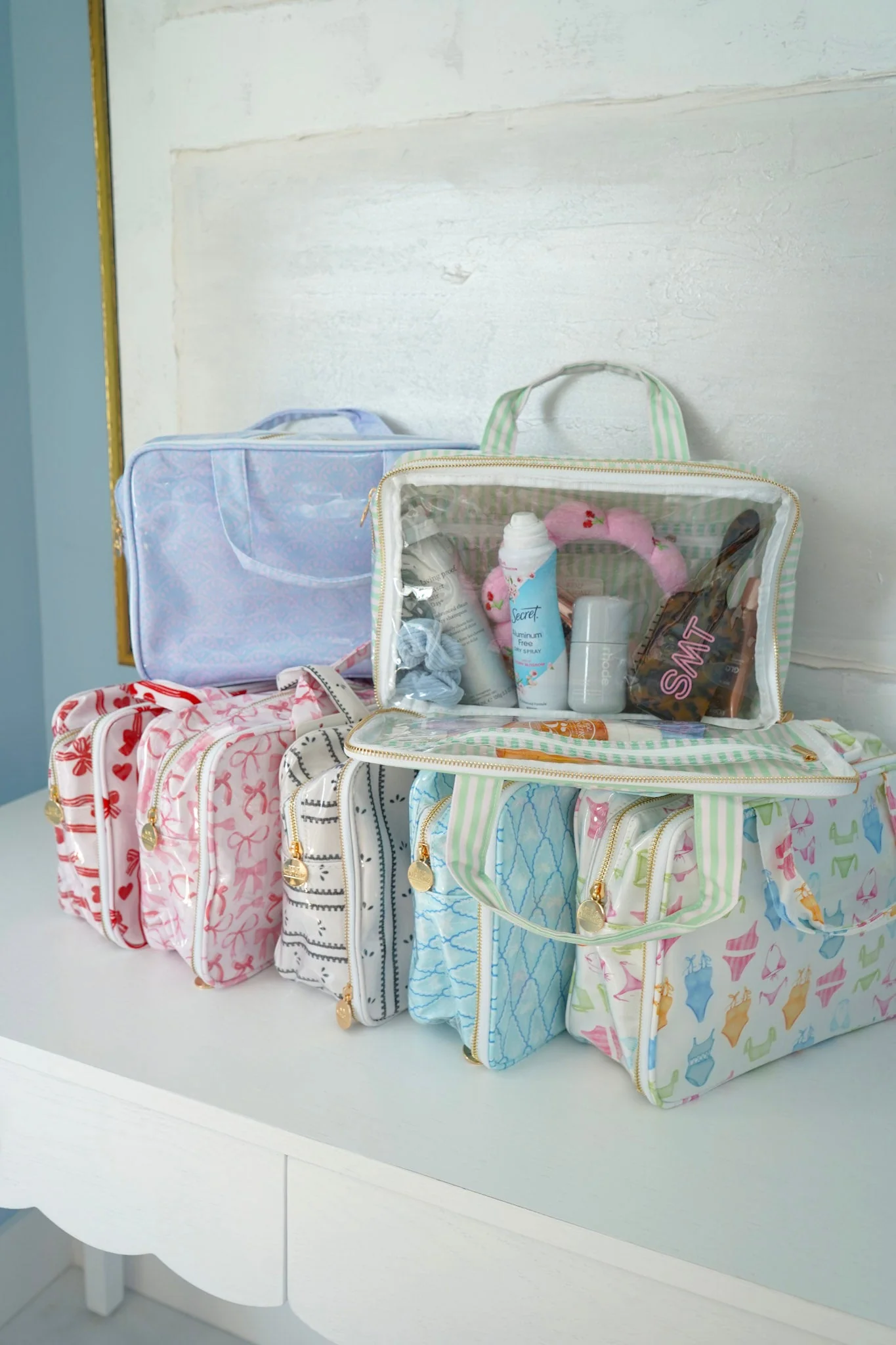 KenzKustomz Clear Coat Toiletry Case - Image 4
