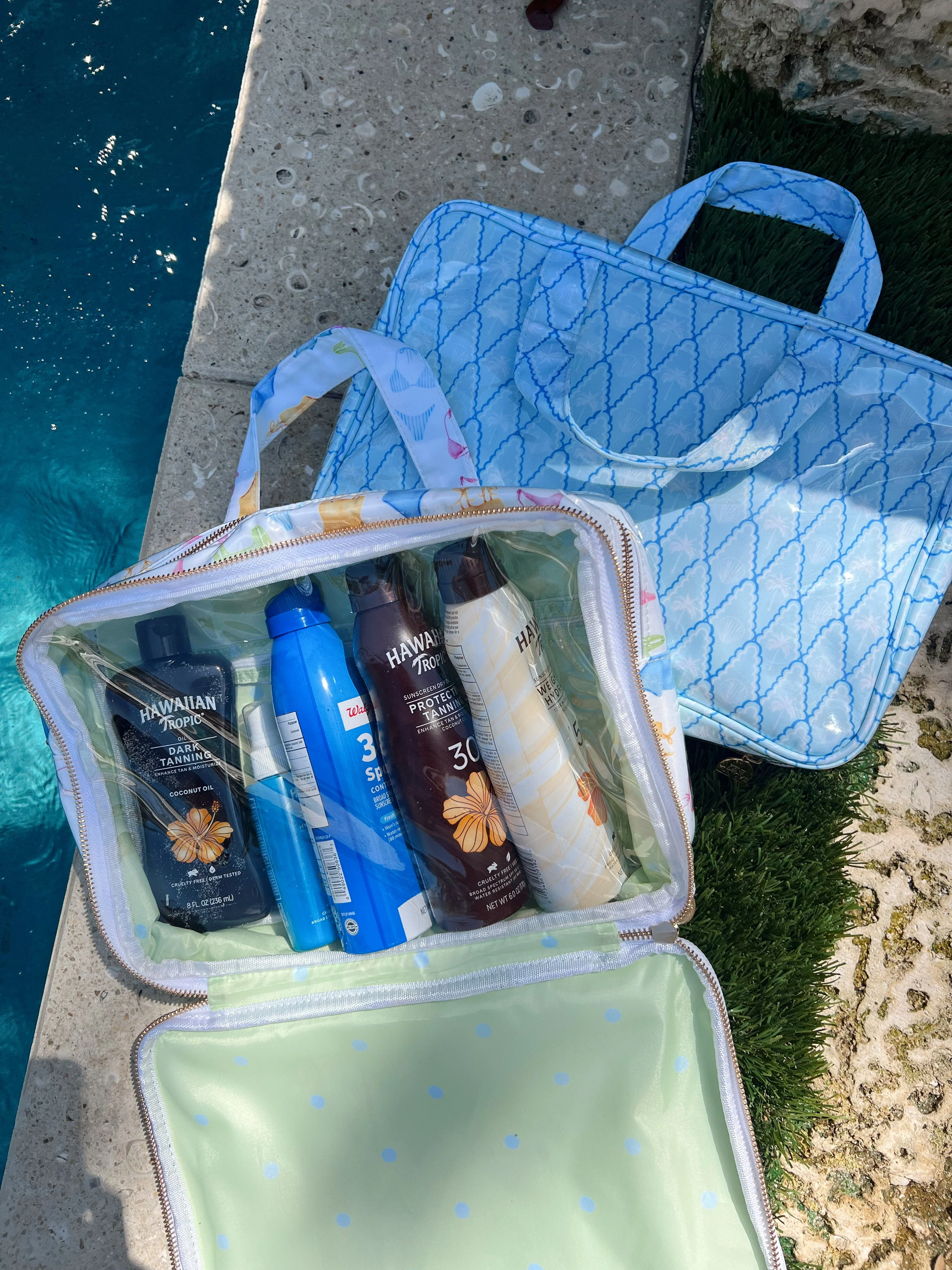 KenzKustomz Clear Coat Toiletry Case - Image 57