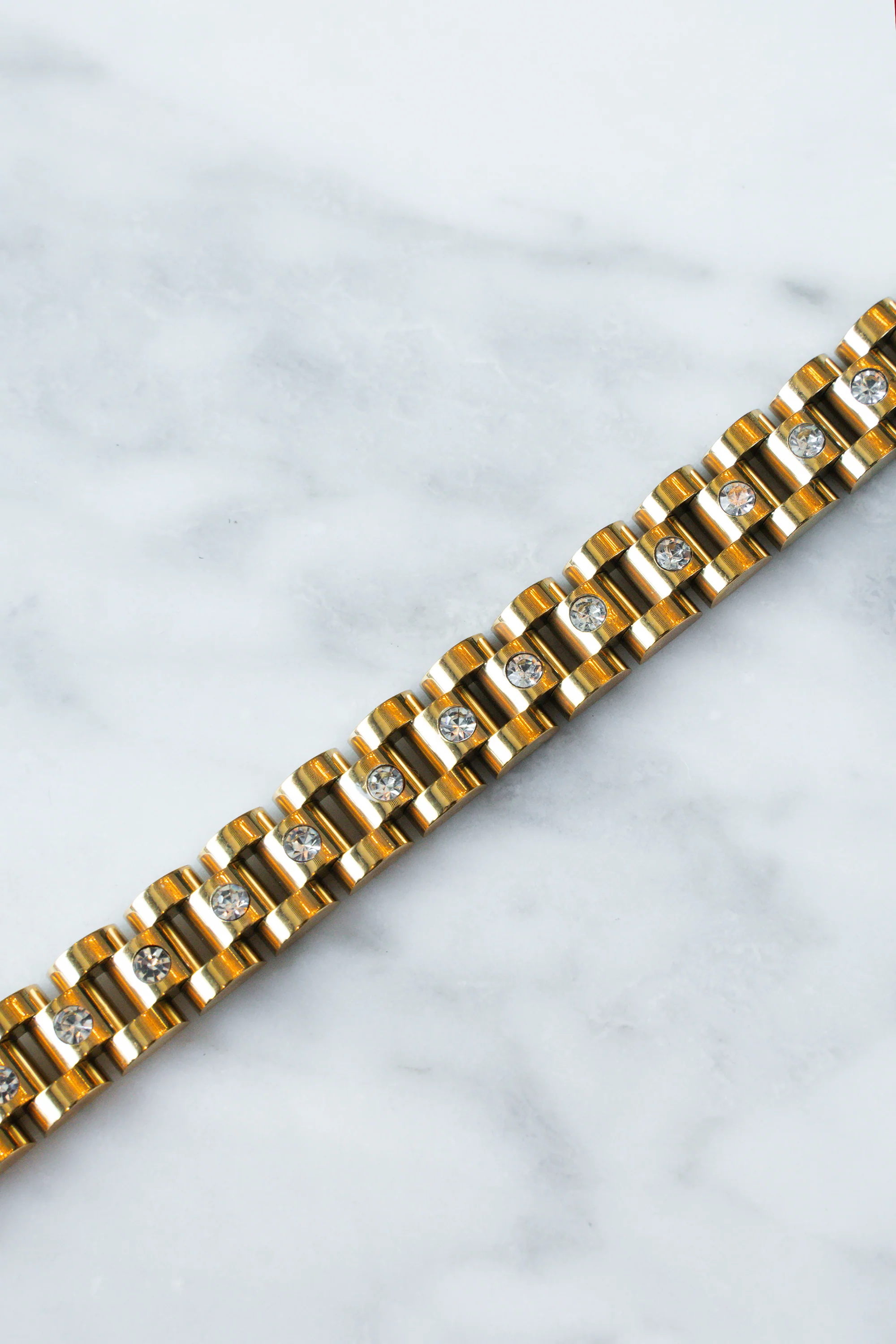 Colleen Gold Band Bracelet - Image 4