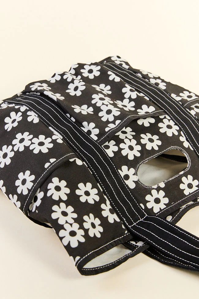 Daisy Daydreams Black Canvas Tote - Image 6