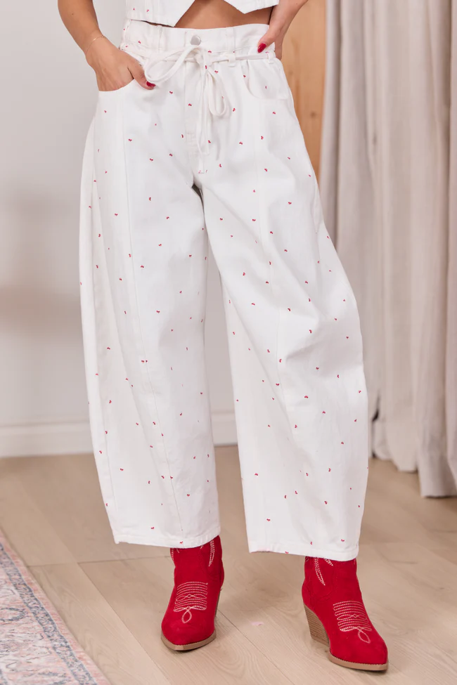 Eileen Bow Printed Barrel Jeans FINAL SALE - Image 2