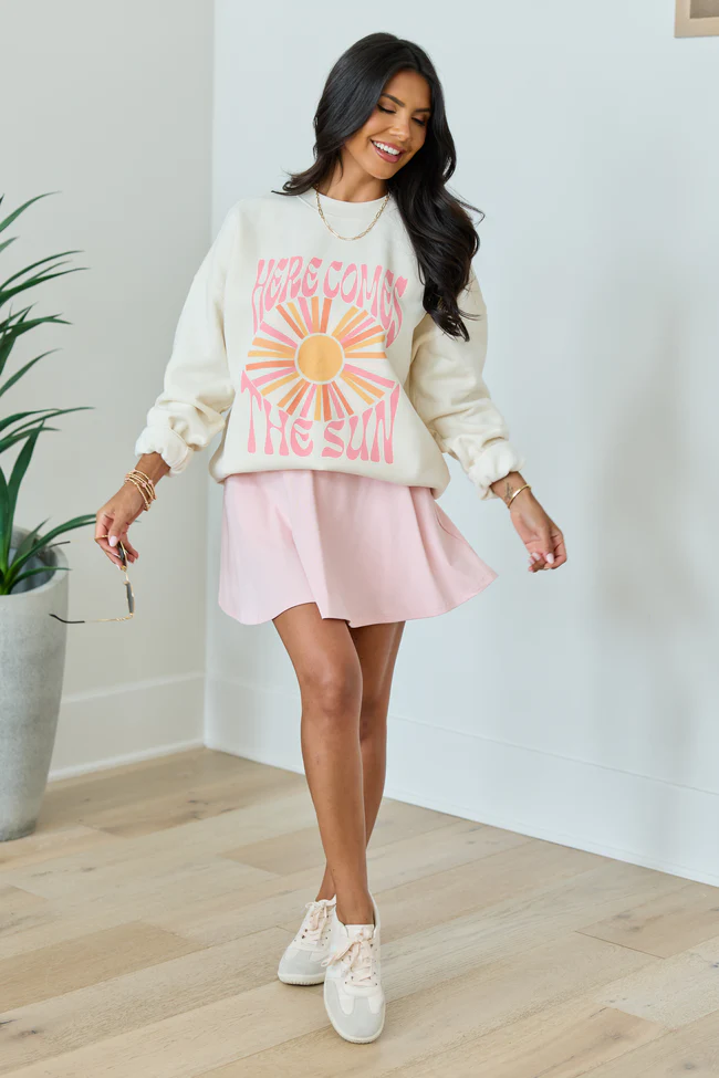 Here Comes The Sun Burst Cream Graphic Sweatshirt - Image 3
