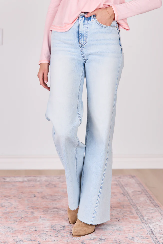 Jayda Bleached Wash Boyfriend Jeans