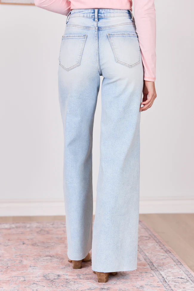 Jayda Bleached Wash Boyfriend Jeans - Image 4