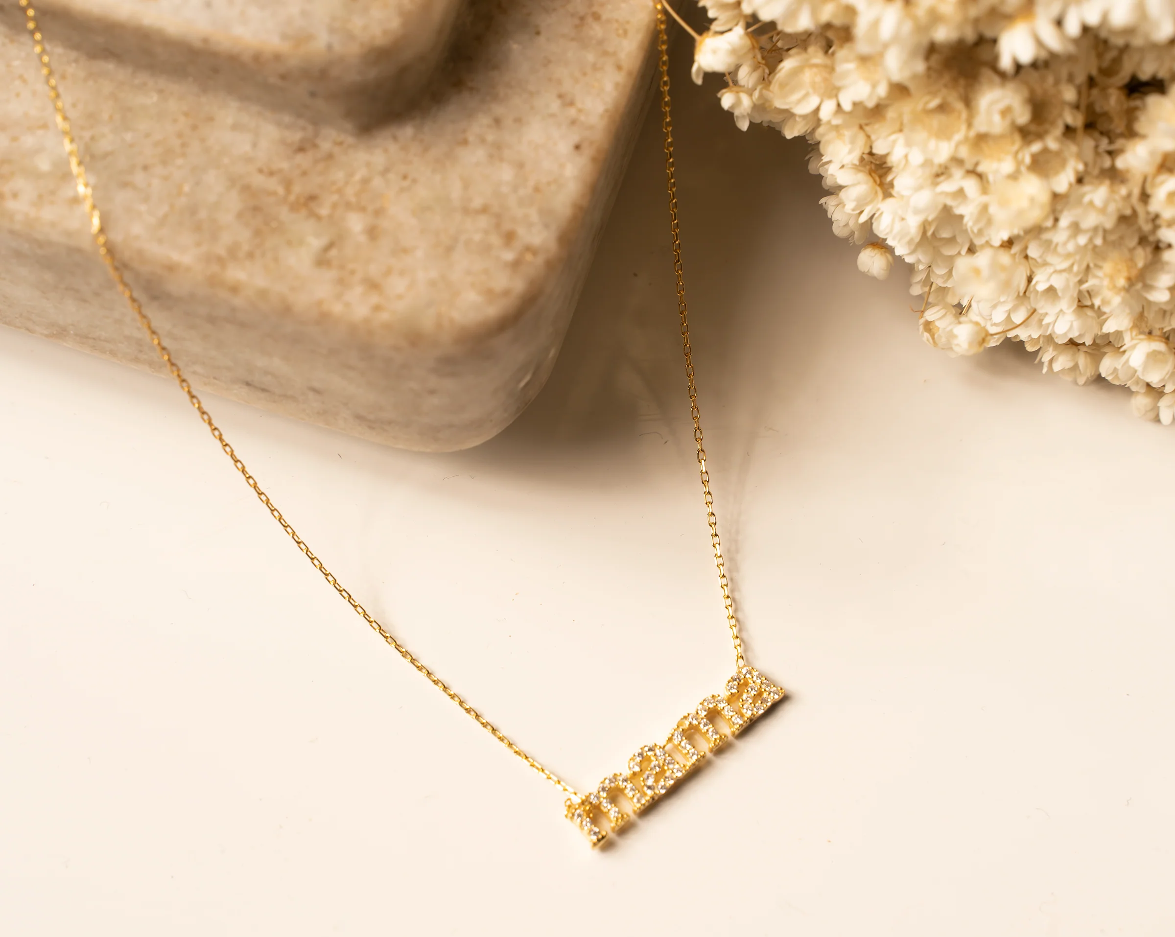 Mama Diamond Gold Necklace III - Image 3