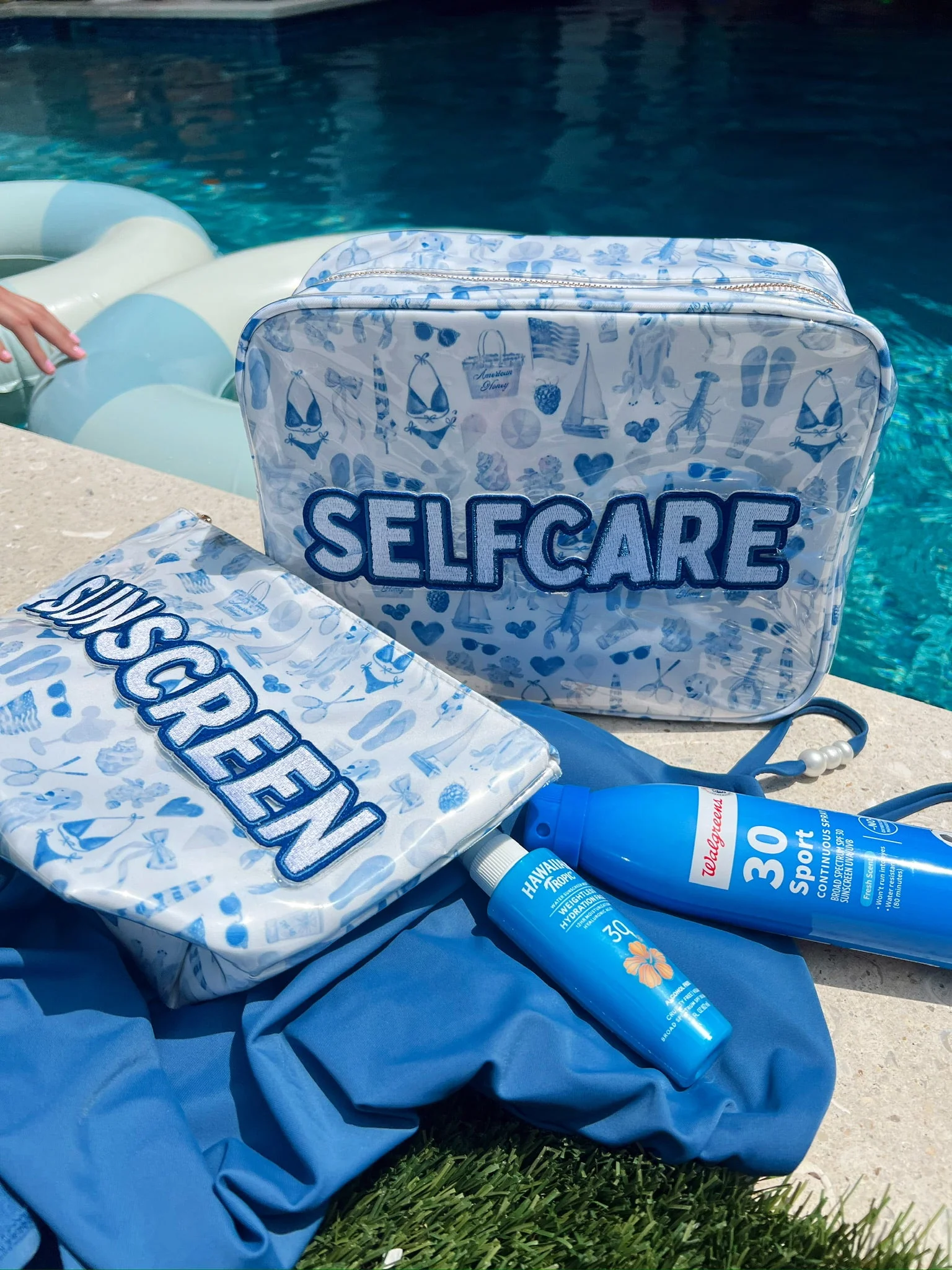 KenzKustomz Blue Americana Clear Coat XL Bag - Self Care - Image 3