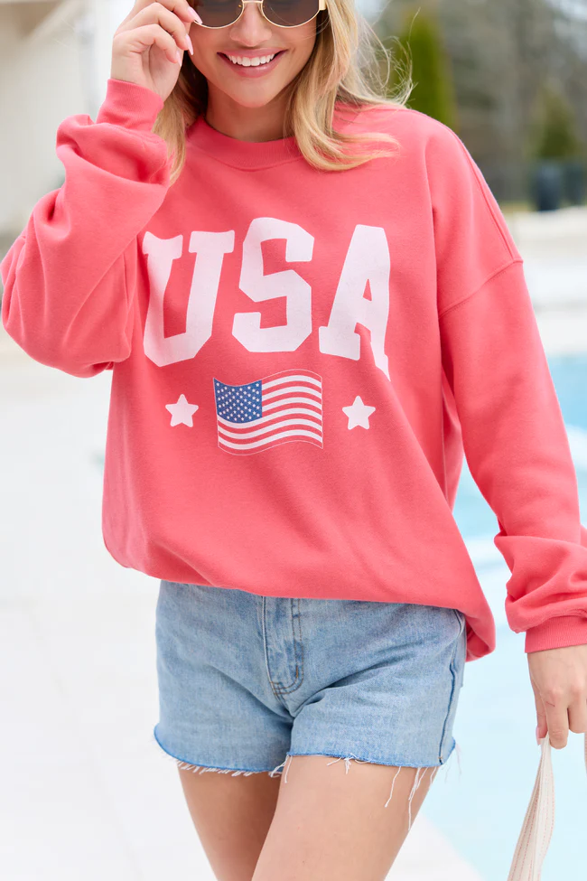 USA Flag Light Red Oversized Graphic Sweatshirt - Image 3