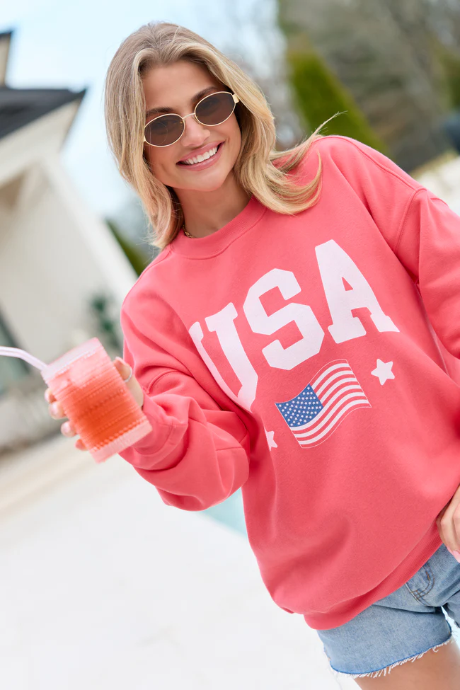 USA Flag Light Red Oversized Graphic Sweatshirt - Image 4